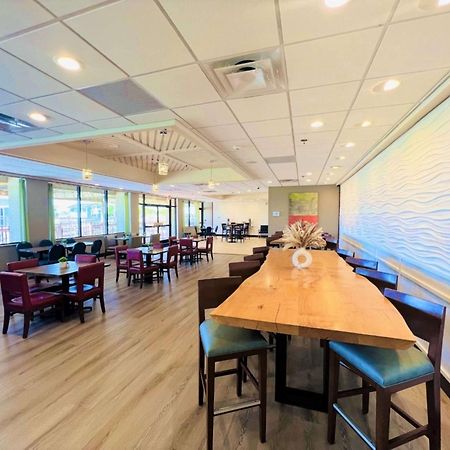 Doubletree By Hilton Atlantic Beach Oceanfront Exteriör bild