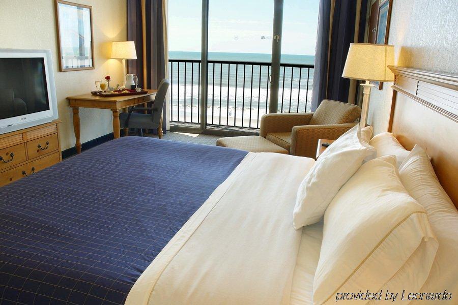 Doubletree By Hilton Atlantic Beach Oceanfront Rum bild