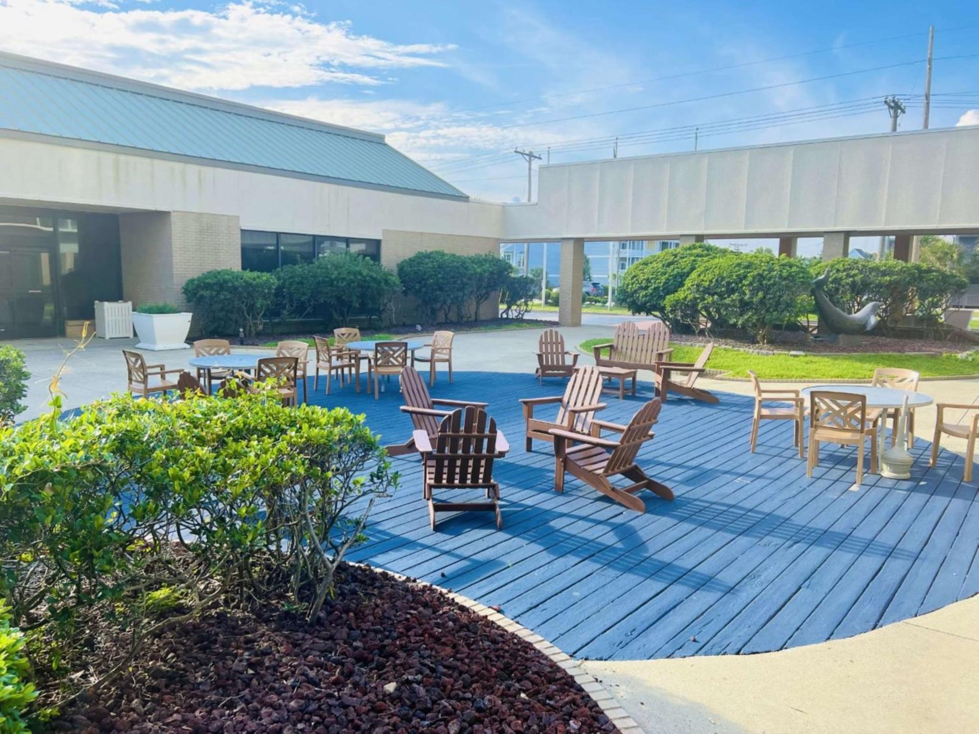 Doubletree By Hilton Atlantic Beach Oceanfront Exteriör bild