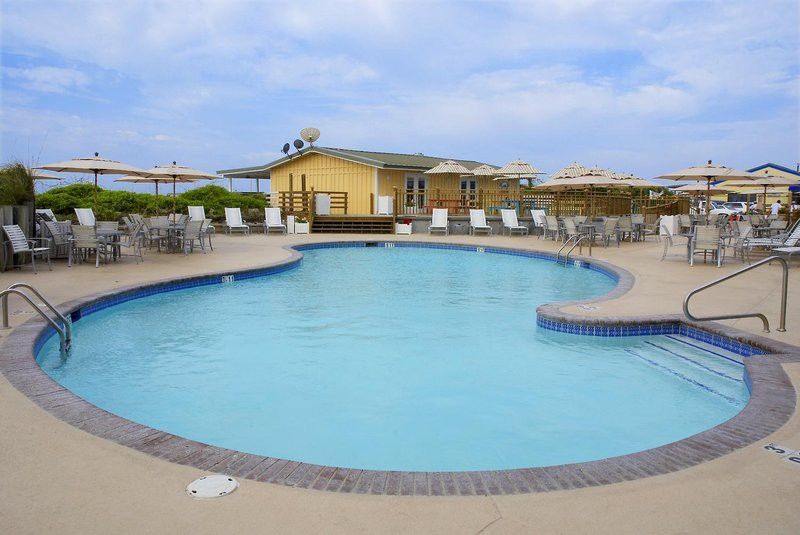Doubletree By Hilton Atlantic Beach Oceanfront Exteriör bild